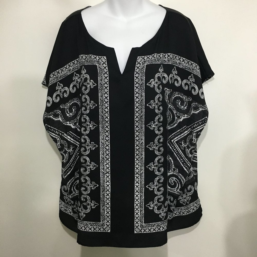 Talbots Woman 2X Black White Tunic Pullover Top V-Neck